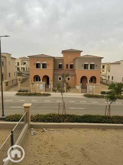 3 Bedroom Twin House for Sale in New Cairo, Cairo - 90a16585-d016-459e-978c-a3b6b703233e. jpeg