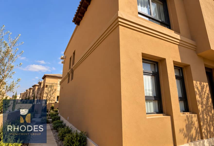 9 Sunlit Mediterranean Villa Walkway. png